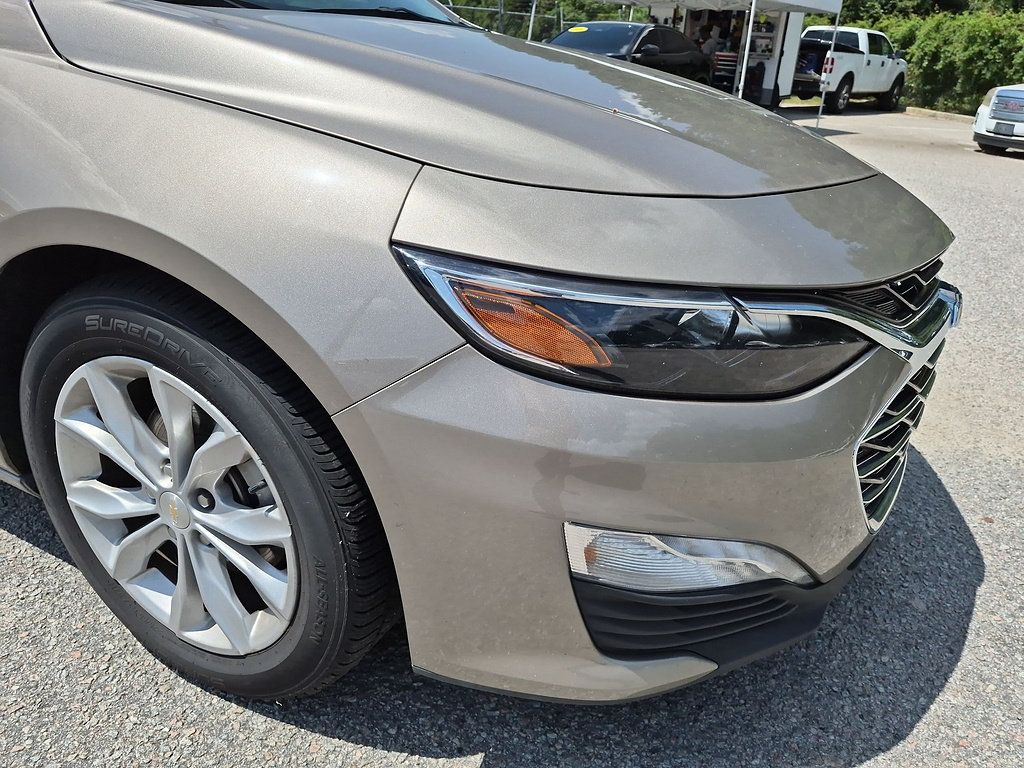 Used 2025 Chevrolet Malibu LT FWD image 9