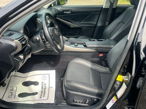 Used 2014 Lexus IS 250 AWD w/ Navigation Package image 10