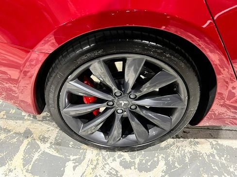 Used 2017 Tesla Model S P100D image 7