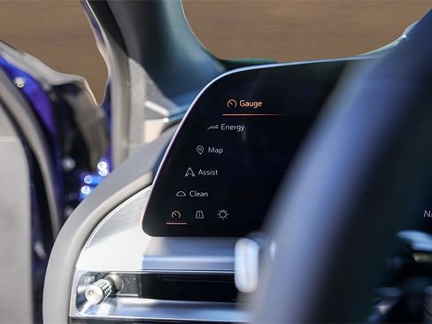 Certified 2025 Cadillac Lyriq Sport image 14