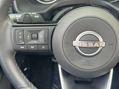 Used 2023 Nissan Rogue SV w/ SV Premium B Package FWD image 20