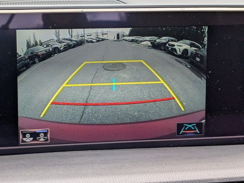 Used 2019 Lexus ES 300h w/ Premium Package image 25