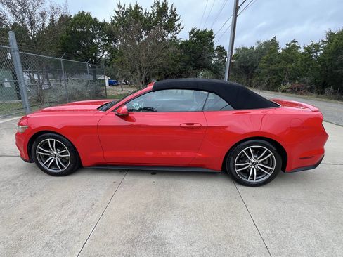 Used 2016 Ford Mustang Premium image 15