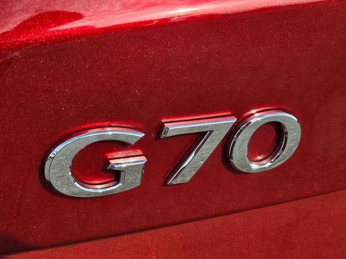 Used 2019 Genesis G70 3.3T Dynamic image 28