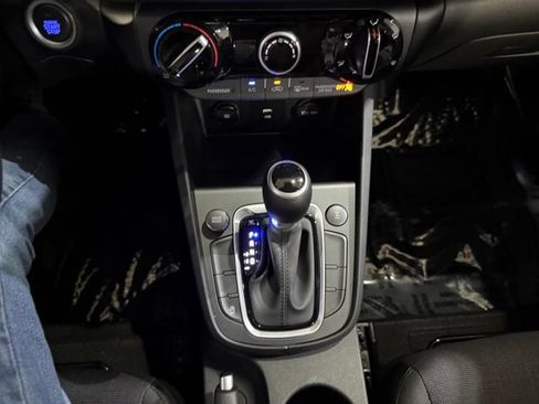 Used 2022 Hyundai Kona SEL AWD/4WD image 21