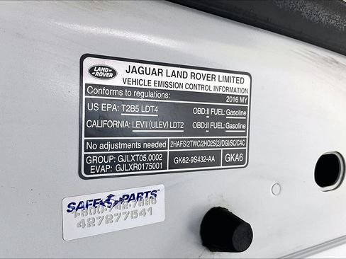 Used 2016 Land Rover Range Rover Supercharged AWD/4WD image 31