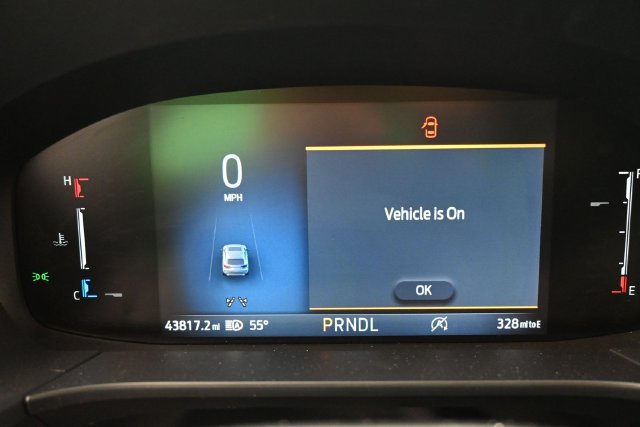 Used 2025 Ford Escape Active AWD/4WD image 29