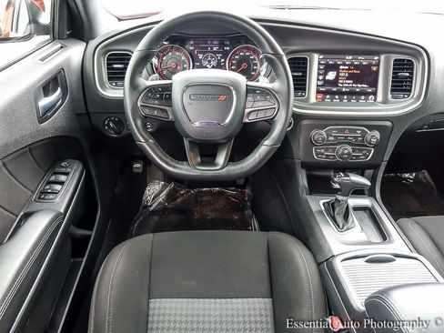 Used 2022 Dodge Charger Scat Pack RWD image 13