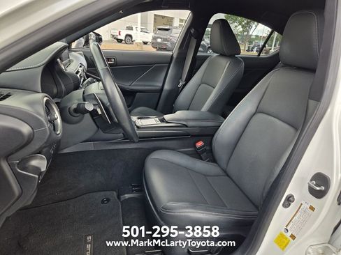 Used 2022 Lexus IS 300 w/ Accessory Package RWD image 9
