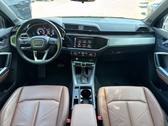 Used 2020 Audi Q3 2.0T Premium w/ Convenience Package AWD/4WD image 14