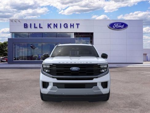 New 2026 Ford Expedition Platinum w/ Driver's Package AWD/4WD image 6