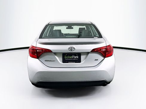 Used 2017 Toyota Corolla SE image 7