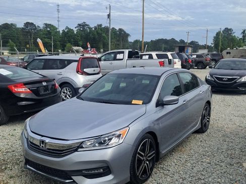 Used 2016 Honda Accord Sport image 1