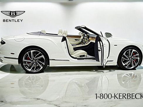 Used 2025 Bentley Continental GT Speed image 12