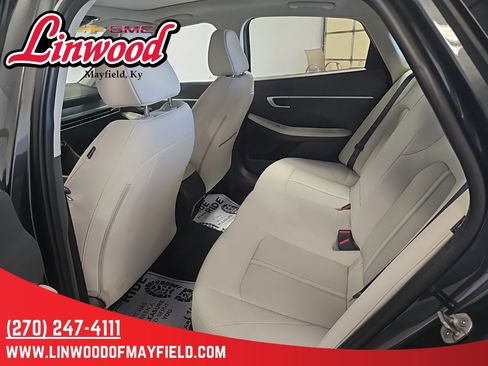 Used 2024 Hyundai Sonata SEL w/ Convenience Package image 12
