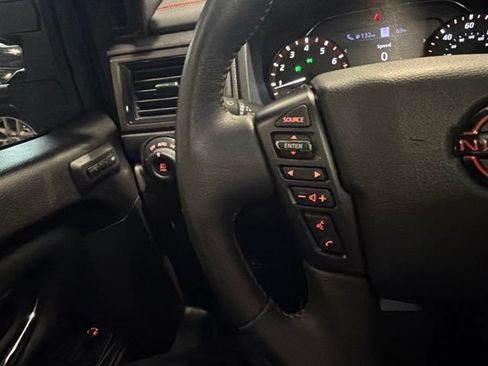 Used 2024 Nissan Titan PRO-4X w/ Pro-4x Convenience Package AWD/4WD image 23