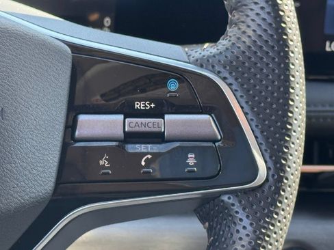Certified 2024 Nissan Ariya FWD image 17