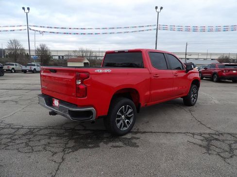 Used 2023 Chevrolet Silverado 1500 LT image 8