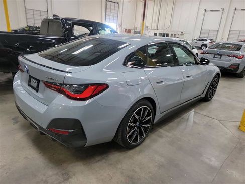 Used 2023 BMW i4 eDrive40 RWD image 3
