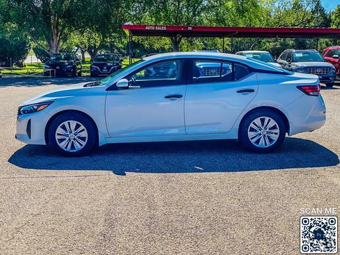 Used 2025 Nissan Sentra S FWD image 5