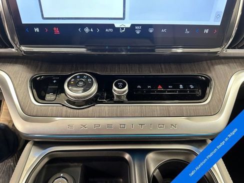 New 2026 Ford Expedition Max Platinum w/ Platinum Ultimate Package AWD/4WD image 37