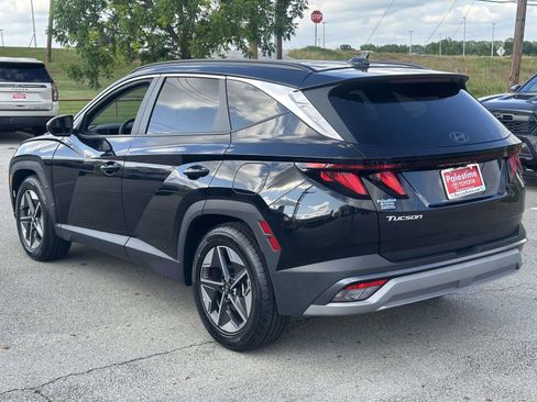 Used 2025 Hyundai Tucson SEL FWD image 3