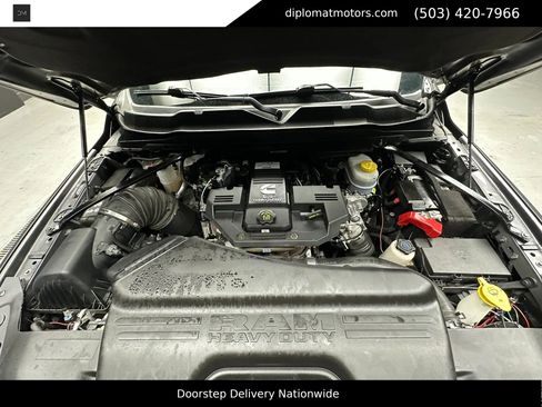 Used 2024 RAM 3500 Tradesman w/ Chrome Appearance Group image 50