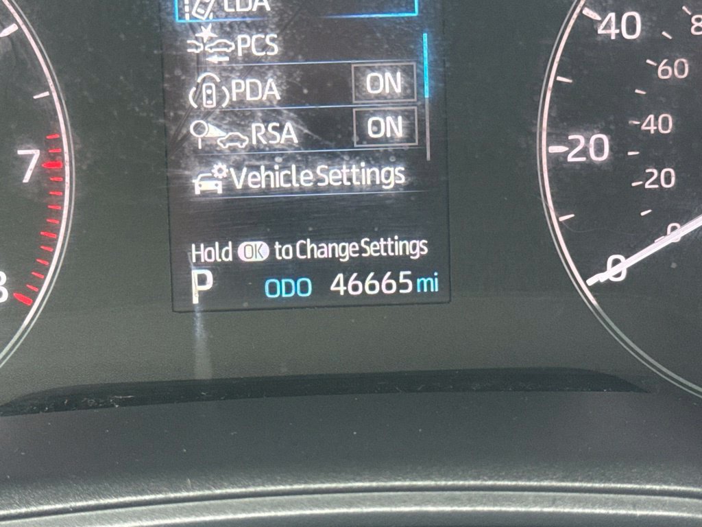 Used 2024 Toyota Corolla LE FWD image 18