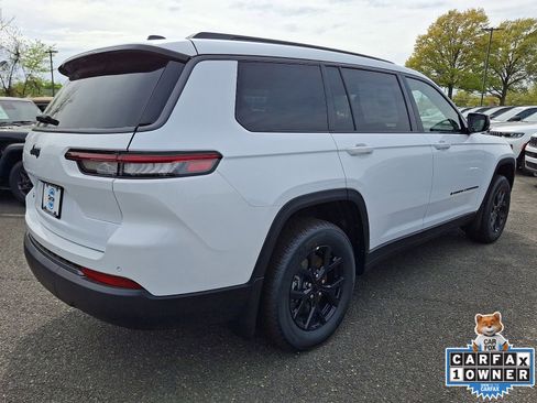 New 2026 Jeep Grand Cherokee L 4WD image 3