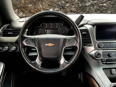 Used 2017 Chevrolet Tahoe LS image 5