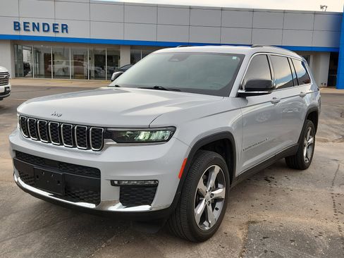 Used 2021 Jeep Grand Cherokee L Limited AWD/4WD image 1