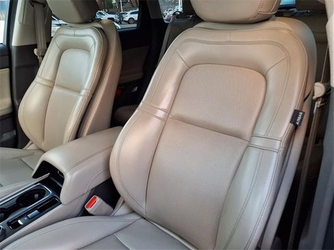 Used 2020 Lincoln Corsair FWD w/ Equipment Group 101A image 6