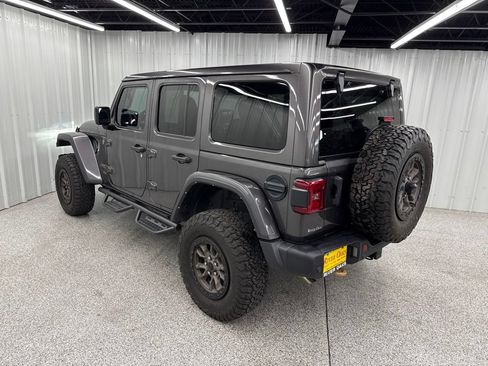 Used 2021 Jeep Wrangler Unlimited Rubicon w/ Trailer Tow Package AWD/4WD image 4