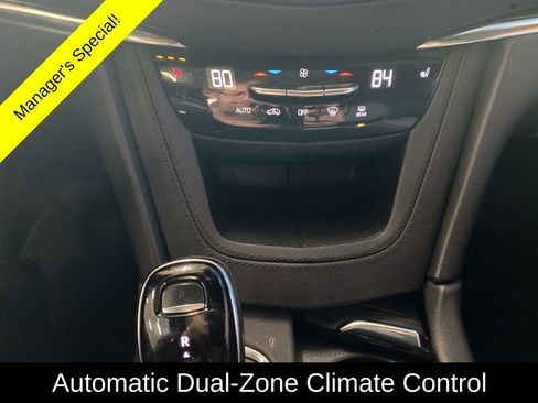 Used 2022 Cadillac XT5 Premium Luxury AWD/4WD image 8