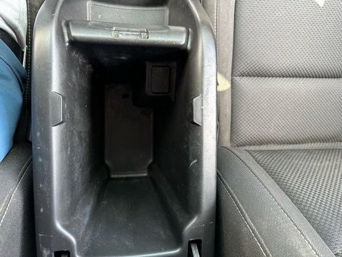 Used 2020 Chevrolet Colorado LT w/ Safety Package RWD image 23