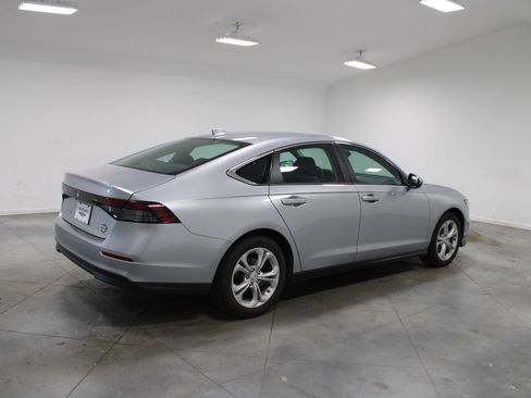 Used 2024 Honda Accord LX image 9