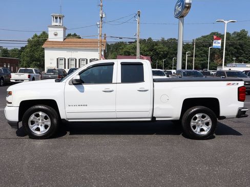 Used 2017 Chevrolet Silverado 1500 LT w/ All Star Edition AWD/4WD image 12
