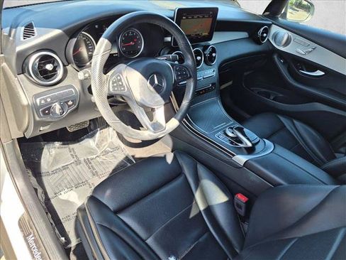 Used 2019 Mercedes-Benz GLC 300 4MATIC Coupe image 10