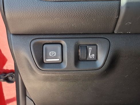 Used 2021 GMC Acadia AT4 w/ Preferred Package AWD/4WD image 25