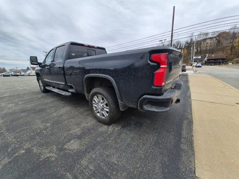 Used 2024 Chevrolet Silverado 3500 High Country w/ High Country Premium Package image 5