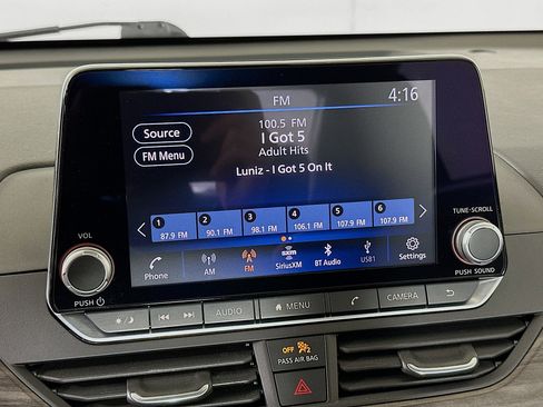 Used 2023 Nissan Altima 2.5 SV image 21