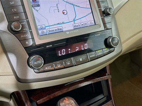 Used 2012 Toyota Avalon image 14