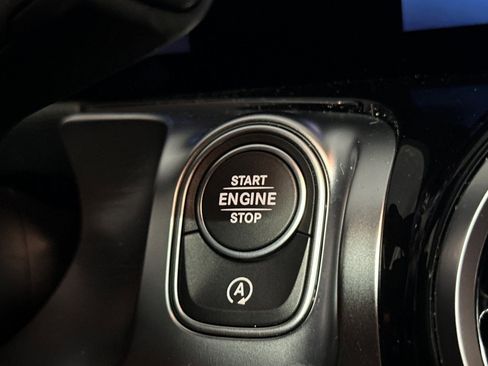 New 2026 Mercedes-Benz GLB 250 250 image 30