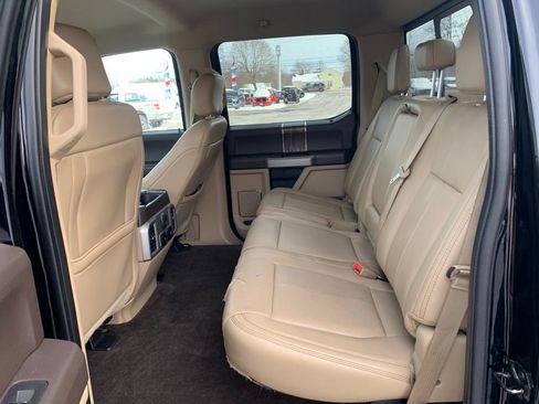 Used 2018 Ford F150 Lariat w/ Equipment Group 502A Luxury image 11