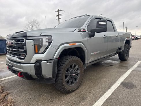 Used 2025 GMC Sierra 2500 AT4 w/ AT4 Premium Plus Package image 1