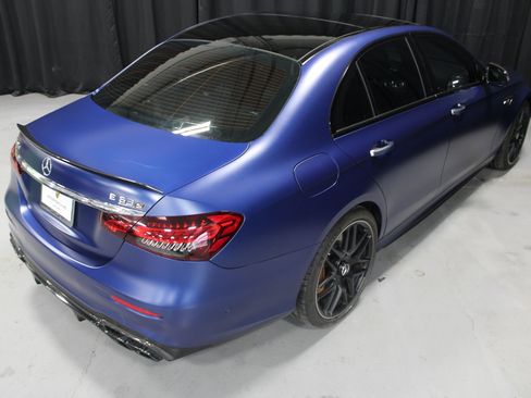 Used 2021 Mercedes-Benz E 63 AMG S image 17