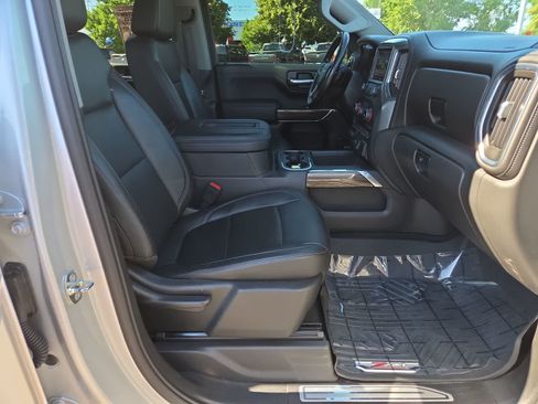 Used 2020 Chevrolet Silverado 1500 LT Trail Boss AWD/4WD image 22