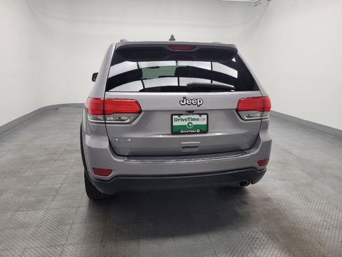 Used 2016 Jeep Grand Cherokee Limited AWD/4WD image 6