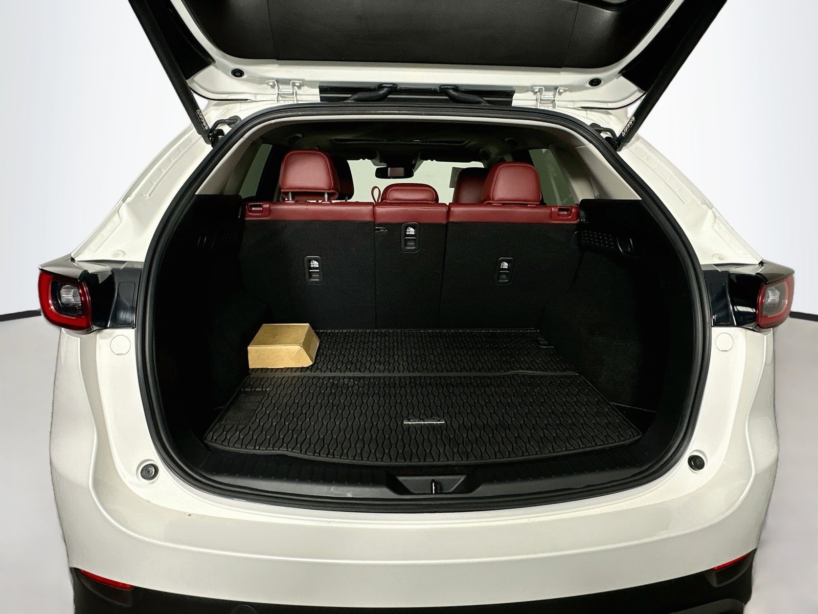 Certified 2025 MAZDA CX-5 Carbon Edition AWD/4WD image 28