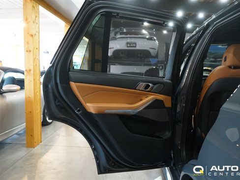 Used 2024 BMW X5 xDrive40i AWD/4WD image 33